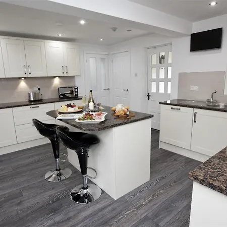 4 Bed In Oc-g0141